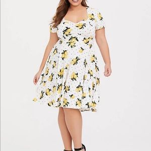 Torrid Lemon Dress Size 2